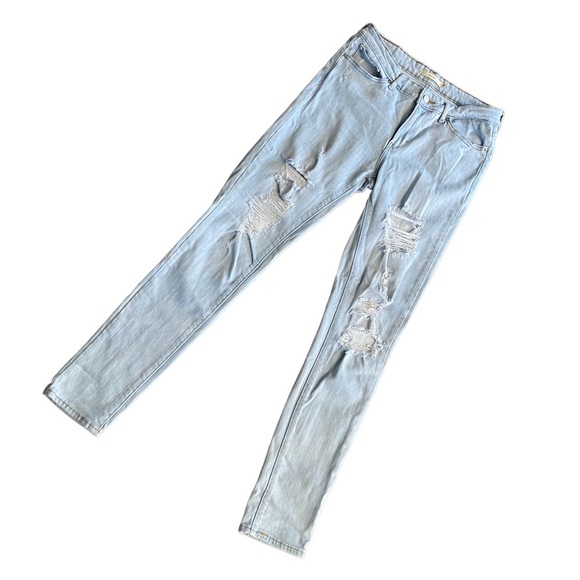 {Levi Strauss} 711 Distressed Skinny Jeans - Picture 2 of 8